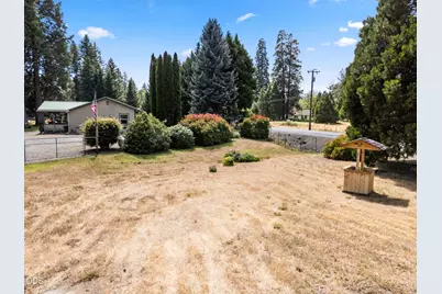 4551 Holland Loop Road, Cave Junction, OR 97523 - Photo 36
