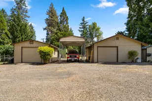 4551 Holland Loop Rd, Cave Junction, OR 97523 - Photo 20