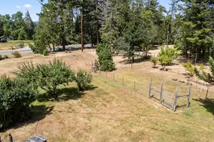 4551 Holland Loop Rd, Cave Junction, OR 97523 - Photo 34