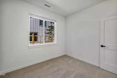 16651 Neil Lane #12, La Pine, OR 97739 - Photo 24