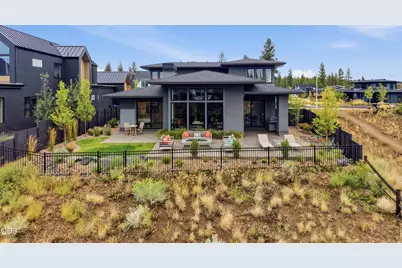 3219 NW Strickland Way, Bend, OR 97703 - Photo 38