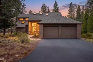 57983 Cypress Ln, Sunriver, OR 97707 - Photo 1