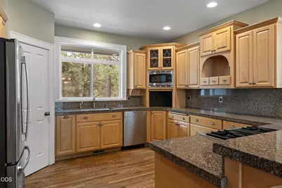 2530 NW Peoples Court, Bend, OR 97703 - Photo 10