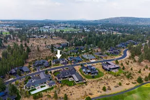 61901 Hosmer Lake Dr, Bend, OR 97702 - Photo 56
