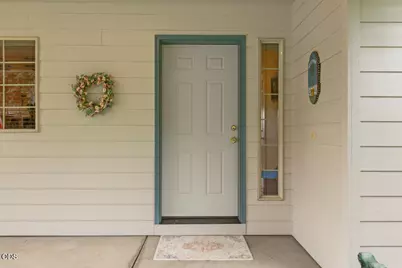 715 Hanks Street, Klamath Falls, OR 97601 - Photo 12