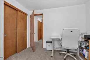 2902 Shasta Dr, Medford, OR 97504 - Photo 18