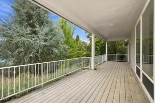3436 Blue Blossom Dr, Medford, OR 97504 - Photo 26