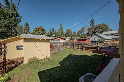 217 Broad Street, Butte Falls, OR 97522 - Photo 24