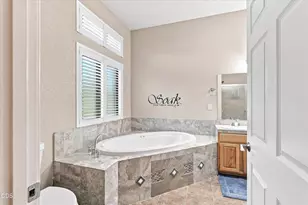 106 Cabernet Cir, Cave Junction, OR 97523 - Photo 38