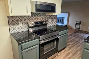 1874 Mary's Wy, Central Point, OR 97502 - Photo 8