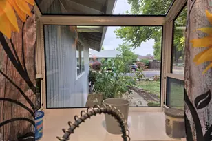 1874 Mary's Wy, Central Point, OR 97502 - Photo 10
