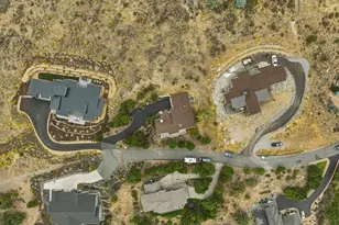 2393 N W Wyeth Pl, Bend, OR 97703 - Photo 42