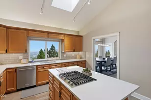 2393 N W Wyeth Pl, Bend, OR 97703 - Photo 16