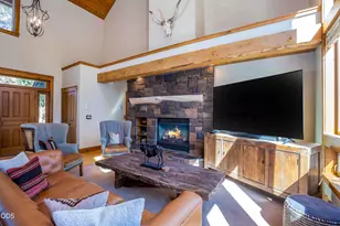 57620 Holly Ln, Sunriver, OR 97707 - Photo 6