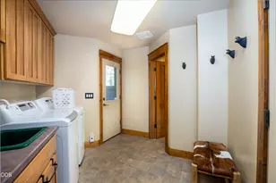57620 Holly Ln, Sunriver, OR 97707 - Photo 18