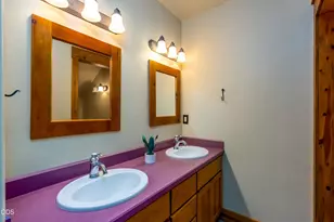 57620 Holly Ln, Sunriver, OR 97707 - Photo 40