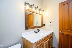 57620 Holly Ln, Sunriver, OR 97707 - Photo 32
