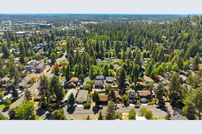 1548 NW Elgin Avenue #1 & 2, Bend, OR 97703 - Photo 50