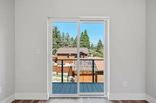 1548 NW Elgin Ave, Bend, OR 97703 - Photo 44