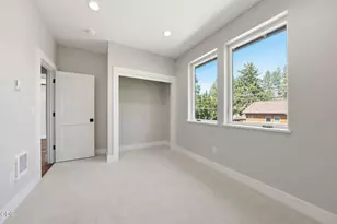 1548 NW Elgin Ave, Bend, OR 97703 - Photo 42