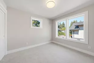 1548 NW Elgin Ave, Bend, OR 97703 - Photo 26