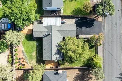 932 NE 10th Street, Bend, OR 97701 - Photo 42
