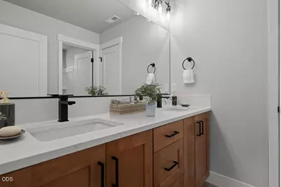 60840 SE Epic Place, Bend, OR 97702 - Photo 10