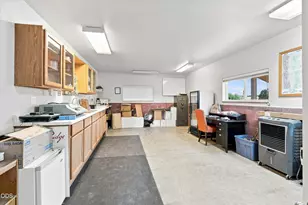 1098 Nick Young Rd, Eagle Point, OR 97524 - Photo 50