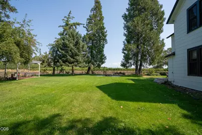 1098 Nick Young Road, Eagle Point, OR 97524 - Photo 62