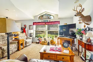 6058 Deer Creek Rd, Selma, OR 97538 - Photo 6