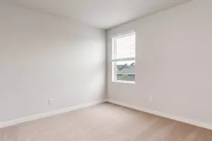 21812 SE Stromboli Ct, Bend, OR 97702 - Photo 16