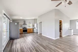 58098 Maple Circle Circle N, Christmas Valley, OR 97641 - Photo 4