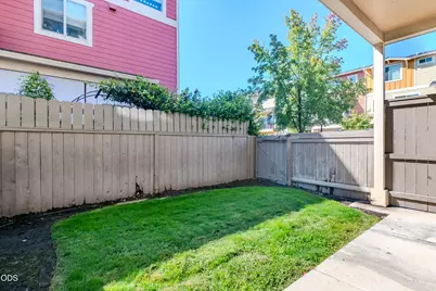 811 Overcup Street, Medford, OR 97501 - Photo 22