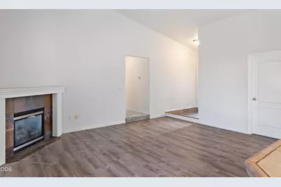2623 NE 6th Drive, Redmond, OR 97756 - Photo 4