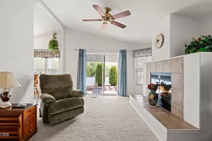 4601 S Pacific Hwy, Phoenix, OR 97535 - Photo 12