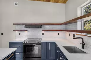 1530 NE 6th St, Bend, OR 97701 - Photo 16