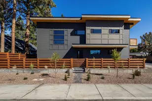 1530 NE 6th St, Bend, OR 97701 - Photo 2