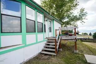 36027 Agency Lake Loop Rd, Chiloquin, OR 97624 - Photo 8