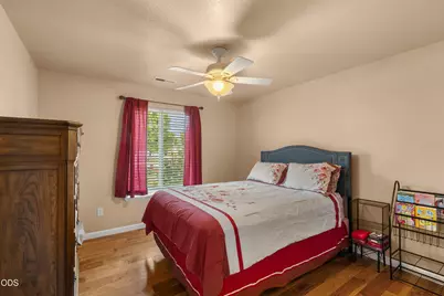 907 Worchester Drive, Medford, OR 97501 - Photo 14