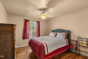 907 Worchester Dr, Medford, OR 97501 - Photo 14