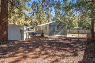 61040 S Queens Dr, Bend, OR 97702 - Photo 2