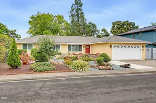 732 Sandra Ln, Central Point, OR 97502 - Photo 16