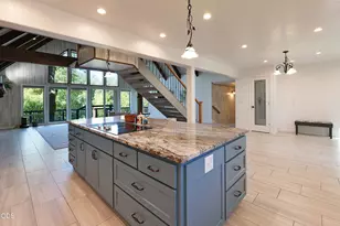 965 Old Ferry Rd, Shady Cove, OR 97539 - Photo 14