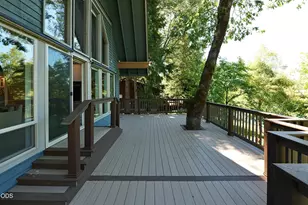 965 Old Ferry Rd, Shady Cove, OR 97539 - Photo 46