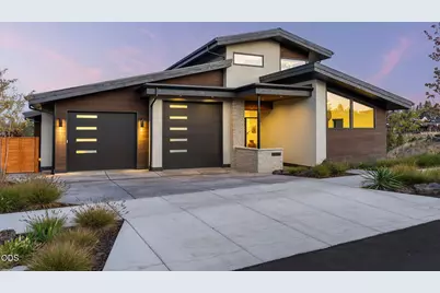 3175 NW Strickland Way, Bend, OR 97703 - Photo 2