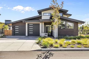 3175 NW Strickland Wy, Bend, OR 97703 - Photo 60
