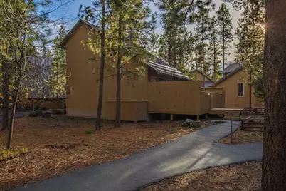 17611 Cluster Cabin Lane #36, Sunriver, OR 97707 - Photo 28