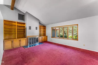 387 Carrollwood Drive, Grants Pass, OR 97527 - Photo 6