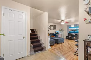 307 W Clark St, Medford, OR 97501 - Photo 26