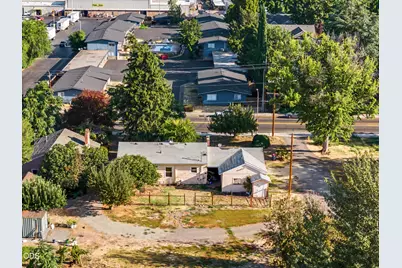 1212 - 1220 Morrow Road, Medford, OR 97504 - Photo 2